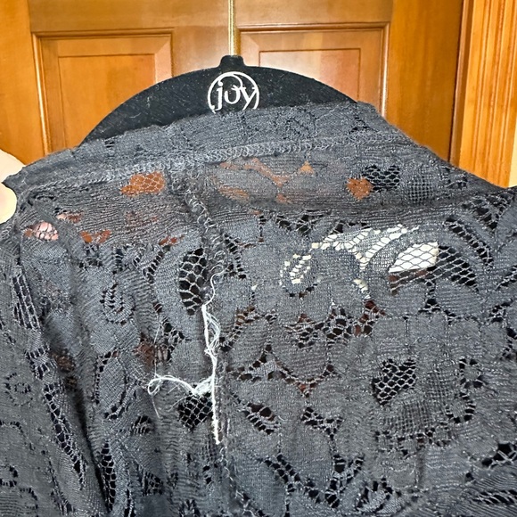 LOFT black lace blouse size L - Picture 5 of 5